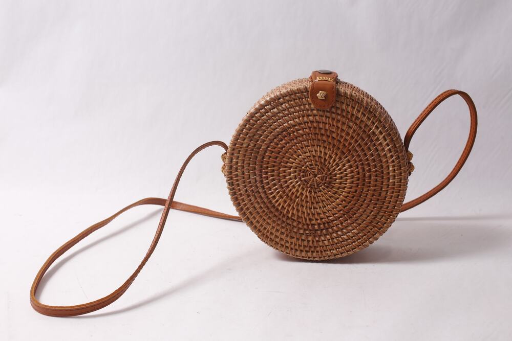 Little Round Straw Clutch Shoulder Bag Boho Summer Accessory ~ 260612-WH 1102